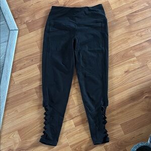 Black High-Waisted Leggings with Cut-Out Details